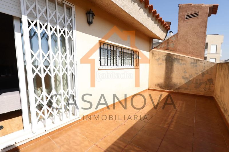 Foto cf74c80b-d489-4565-8423-66cefaa4be19. Casa adossada a Alberic