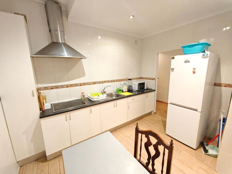 Foto 6c3c9da8-16c6-4bc9-9a94-b5e12e6695b8. Pis a Cuatro Caminos Santander