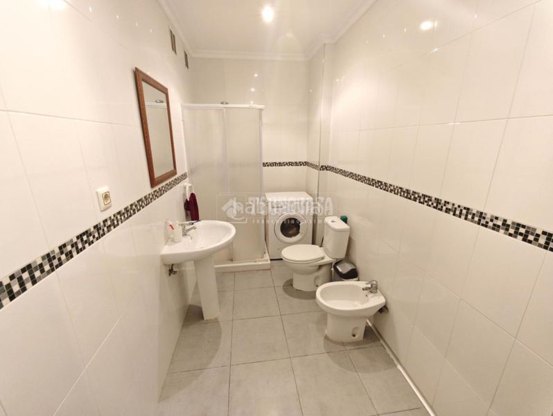 Foto e2782223-81a9-4a9f-95d6-8ab09c5b60af. Pis a Cuatro Caminos Santander