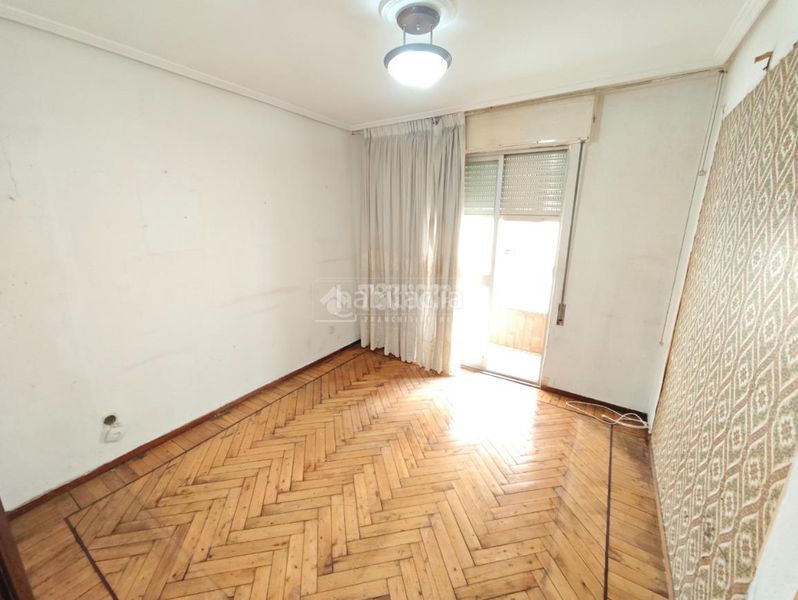 Foto ce0529a1-ca14-4d28-a4d2-78737be1233c. Pis a Numancia - San Fernando Santander