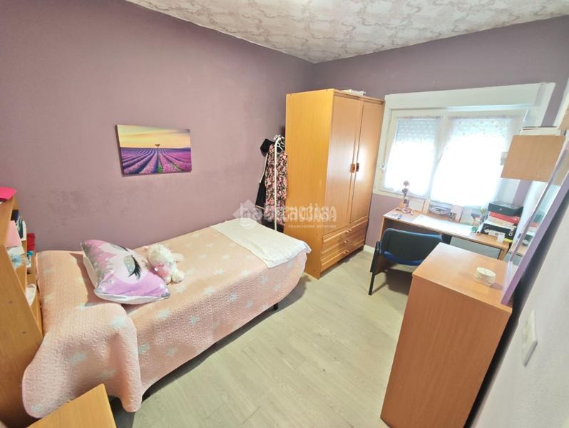 Foto 446aa8ca-94a8-47a1-ab9a-8048d93d0490. Pis a Cartes