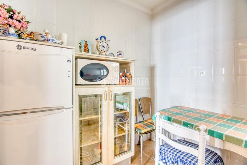 Foto 7c0f33d7-61f5-4e3c-bc0d-770a59570f27. Piso  en venta en Cuatro Caminos Santander