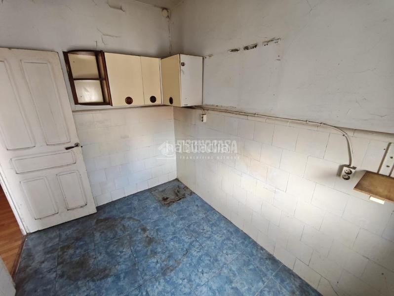 Foto 1e12c315-4adb-42d5-a9f5-29d6937f8760. Pis a Cuatro Caminos Santander