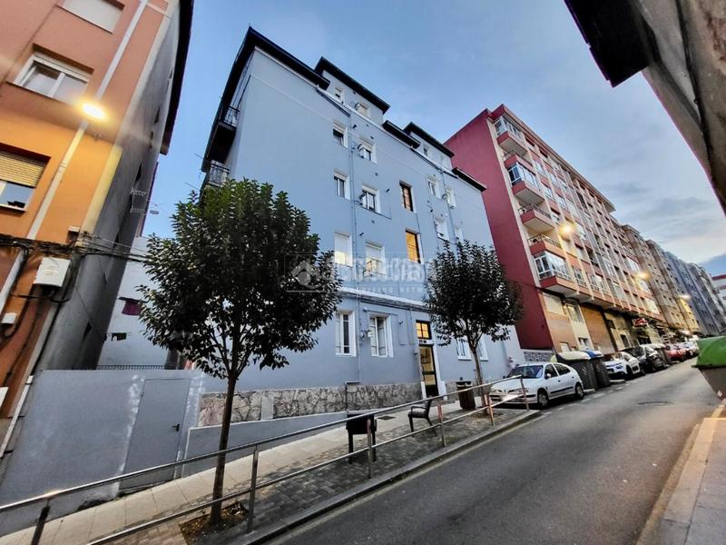 Foto a8120489-65ef-43e4-8bfe-f4571f803723. Pis a Cuatro Caminos Santander