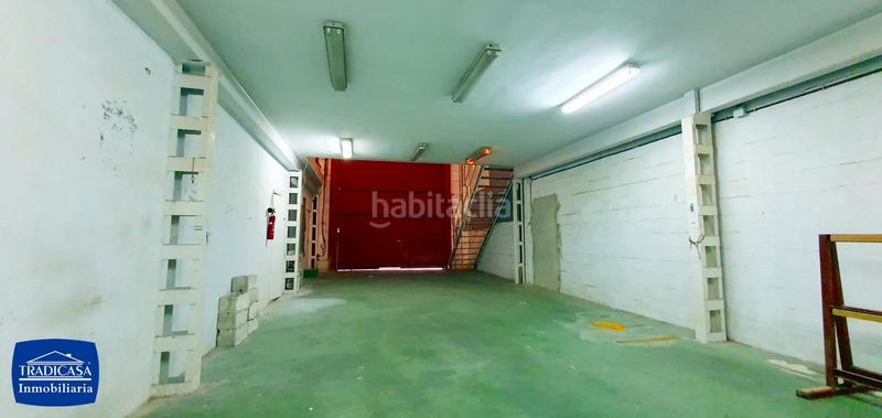 Foto d968d499-1def-4644-ae79-2ff7bbf052aa. Local comercial avd. de europa, nave 176m dos alturas en Jerez de la Frontera