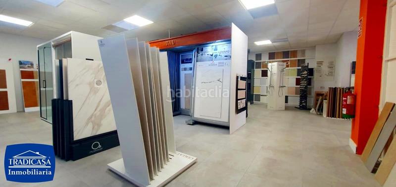 Foto 127009d8-5a99-414d-8e80-a6b35de171d4. Nave industrial polígono parque oeste, nave 560m construidos, 400m de parcela, patio 160m uso exclusivo en Jerez de la Frontera