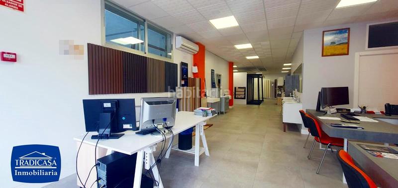 Foto 5be46144-7b53-4006-bd3c-143e2674cce5. Nave industrial polígono parque oeste, nave 560m construidos, 400m de parcela, patio 160m uso exclusivo en Jerez de la Frontera