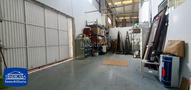 Foto 65f9373a-f1e4-48ed-a7f1-70de3cf226ed. Nave industrial polígono parque oeste, nave 560m construidos, 400m de parcela, patio 160m uso exclusivo en Jerez de la Frontera