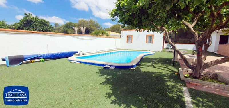 Foto acd37edd-9d95-41dd-a18b-4eb84a0eff62. Masia amb piscina a Parque Atlántico - Ronda este Jerez de la Frontera