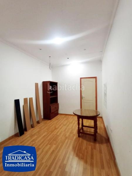 Foto fc934f5c-b41f-453b-8ef3-48106e885ae2. Lloguer local comercial a Madre de Dios Jerez de la Frontera