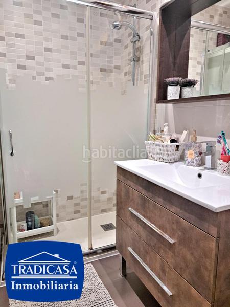 Foto 67940886-fb4b-4c99-a86d-55359613a587. Maison jumelée avec parking dans El Altillo Jerez de la Frontera