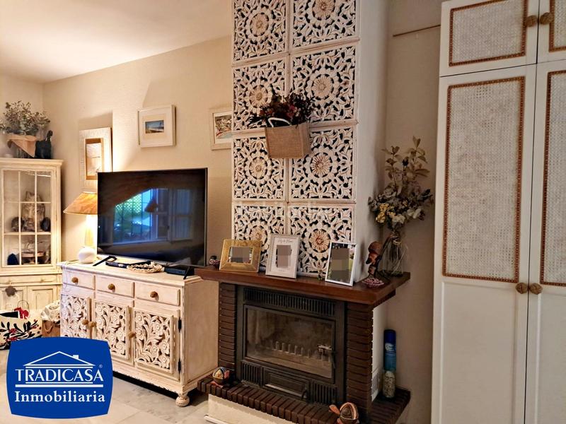 Foto c2ba1473-b8d8-454c-ad99-810c2dfb3467. Maison jumelée avec parking dans El Altillo Jerez de la Frontera