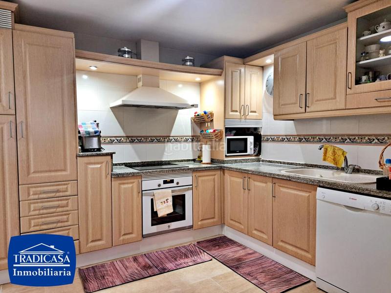 Foto 4503eacf-1be3-4e52-be8d-0feb5782acf3. Casa adossada amb aparcament a El Altillo Jerez de la Frontera