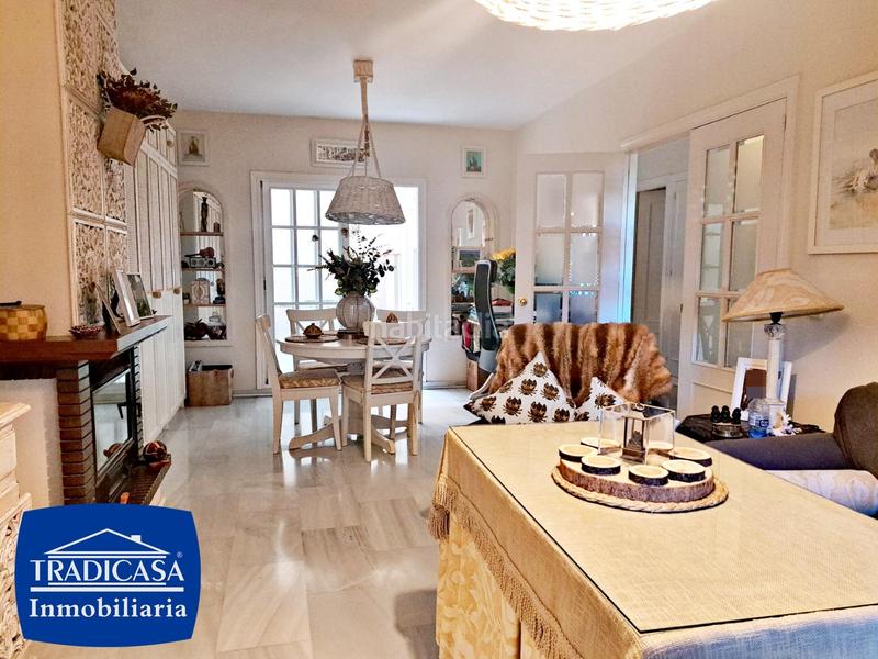 Foto b330e4cb-3134-4f84-9b76-df1c7c6019a3. Casa adossada amb aparcament a El Altillo Jerez de la Frontera