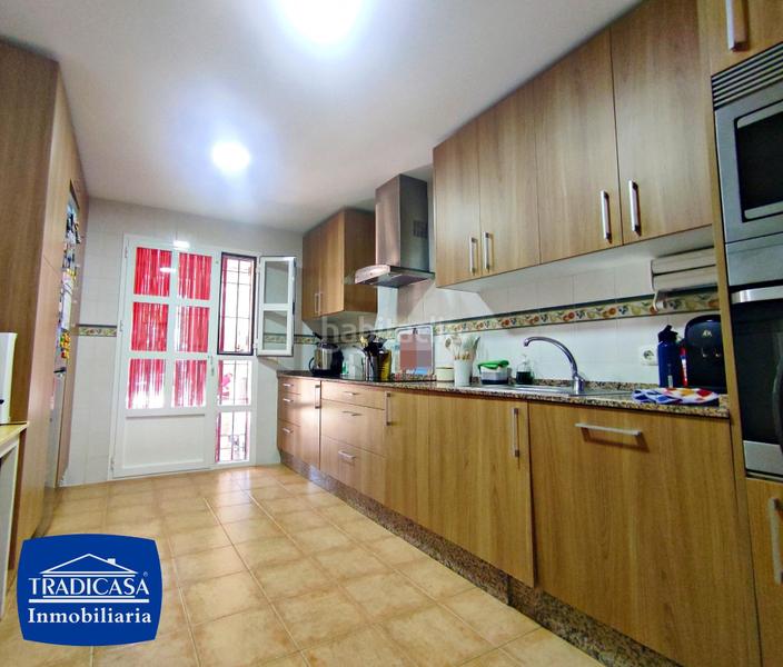 Foto 3dffa9ac-a24f-4733-9de5-4225ec31c445. Casa bifamiliare con piscina in Puertas del sur - Guadabajaque Jerez de la Frontera