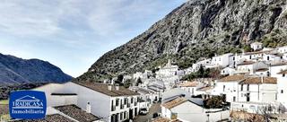 Casa a Villaluenga del Rosario. Oportunidad casa amueblada  en la sierra de cádiz!