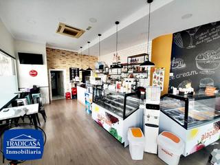 Pas-de-porte Local commercial à Pozoalbero. Traspaso de barcafeteríaheladería zona norte de jerez empieza a