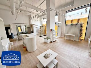 Lloguer Local Comercial a El Rocío - La Milagrosa. Oportunidad de negocio! se alquila local comercial de 125 m2  zo