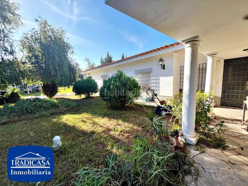 Foto ab5e66cd-7215-4a40-9ada-3dad035cd69b. Casa adossada amb aparcament piscina a Parque Atlántico - Ronda este Jerez de la Frontera