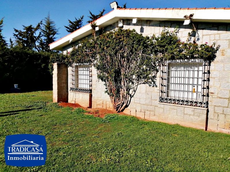 Foto d4e15ee5-c6fd-48ed-bbbe-a483d33436a0. Casa adossada amb aparcament piscina a Parque Atlántico - Ronda este Jerez de la Frontera