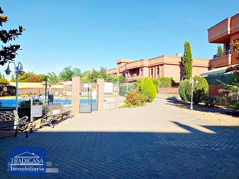 Foto 5e8b77c4-6319-4341-a1e5-4076a4bdac0d. Pis amb aparcament piscina a El Rocío - La Milagrosa Jerez de la Frontera