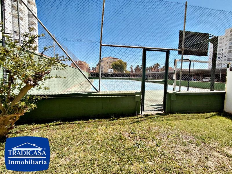 Foto 4c165afd-77ef-4542-85c9-7188a647c308. Pis amb aparcament a Valdelagrana Puerto de Santa María (El)