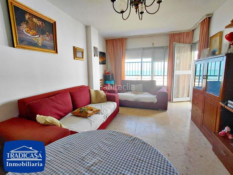 Foto acae7b59-d4e8-492a-99f3-0ce366f9fa5a. Pis amb aparcament a Valdelagrana Puerto de Santa María (El)