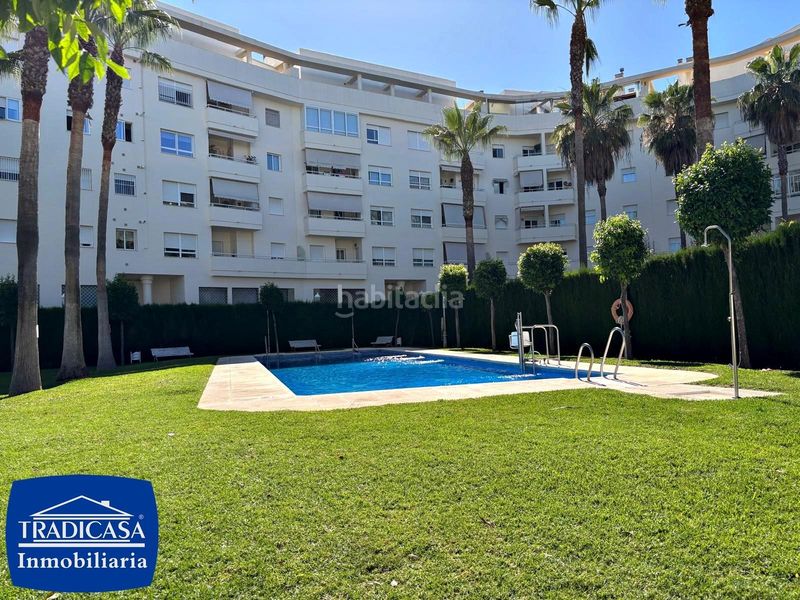 Foto f0cc6d17-f001-48d5-9408-e5745cbc4c0e. Pis amb aparcament piscina a Caballero Bonald-S. José Obrero-Guadalcacín Jerez de la Frontera