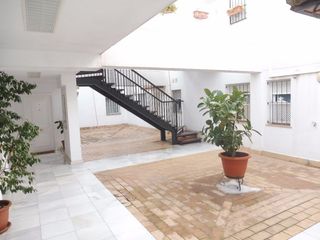 Apartament a Centro. Oportunidad para inversores en el corazón de jerez!