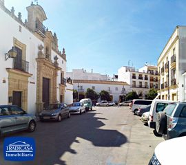 Apartment in Centro. Oportunidad para inversores en el corazón de jerez!