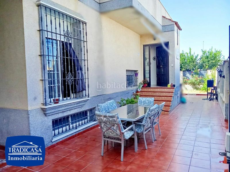 Foto 1f4e4ec6-b0cd-434f-848c-064ef80685c8. Casa aparellada amb aparcament a El Rocío - La Milagrosa Jerez de la Frontera