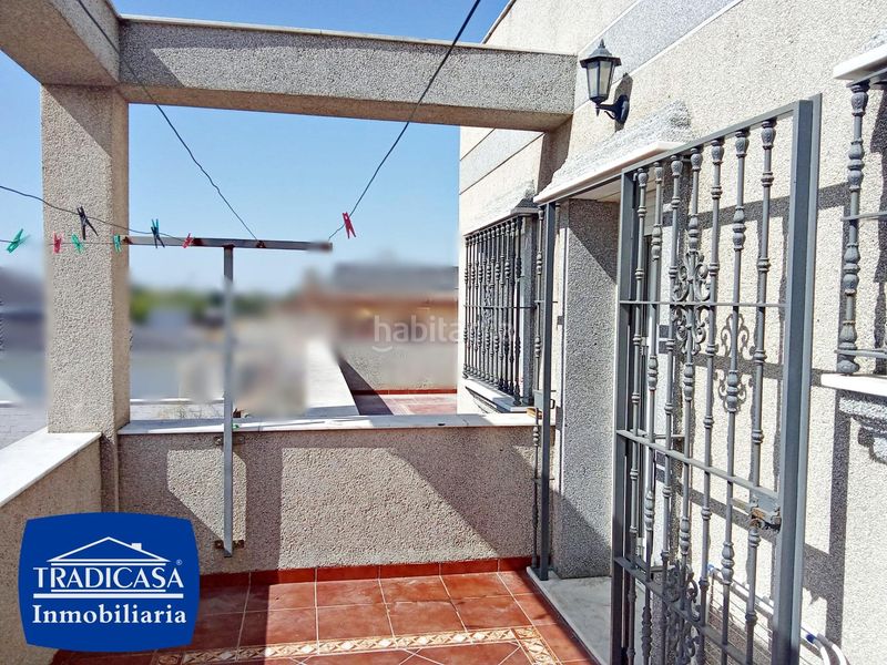 Foto 34565718-9254-48fa-9467-4406cdeae0c8. Casa aparellada amb aparcament a El Rocío - La Milagrosa Jerez de la Frontera