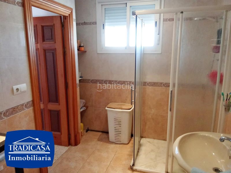 Foto 6aba3ab7-69a2-46c1-ac6b-862f5a351f50. Casa aparellada amb aparcament a El Rocío - La Milagrosa Jerez de la Frontera