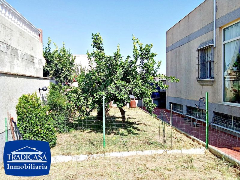 Foto c751888e-599e-4f6c-8804-5814cfea1a1e. Casa aparellada amb aparcament a El Rocío - La Milagrosa Jerez de la Frontera