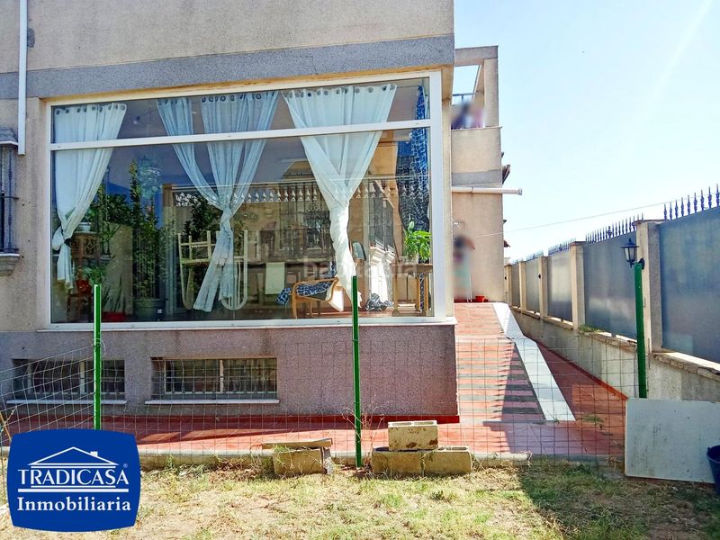 Foto ca25d702-6213-4d6b-b982-06f363f78dde. Casa aparellada amb aparcament a El Rocío - La Milagrosa Jerez de la Frontera