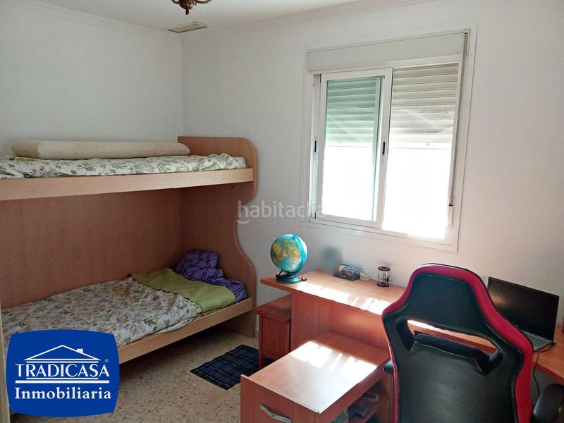 Foto f869cc9a-74ed-441b-87b8-5ef9e6795a66. Casa aparellada amb aparcament a El Rocío - La Milagrosa Jerez de la Frontera