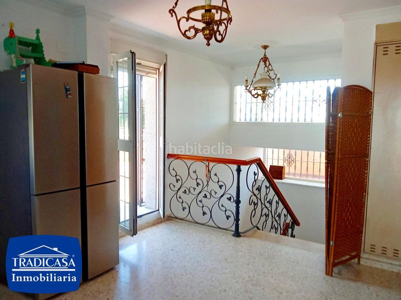 Foto f9c247b4-8b01-40a1-89c1-4d942b8d54a2. Casa aparellada amb aparcament a El Rocío - La Milagrosa Jerez de la Frontera