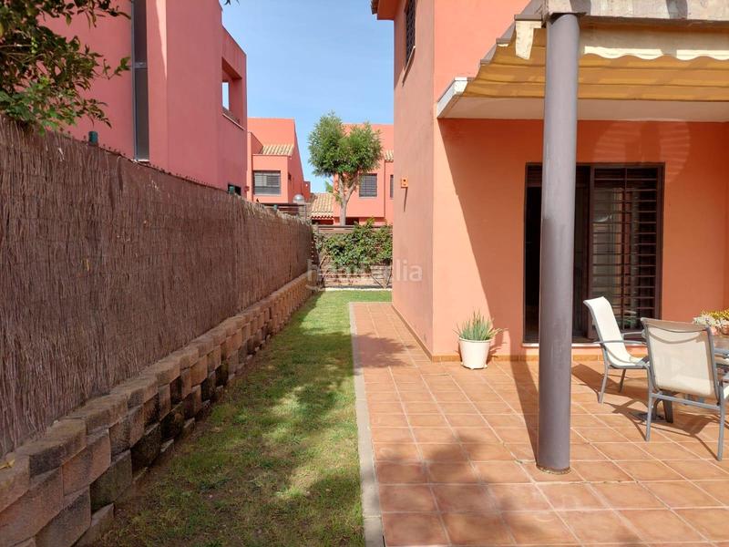 Foto feaeed75-6360-4b04-b8dc-21dff1e320c0. Casa adosada en Puertas del sur - Guadabajaque Jerez de la Frontera