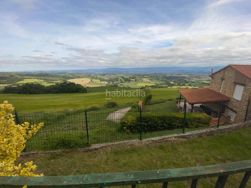 Foto ce030e84-76a4-44e5-b266-6efeb0616396. Terrain résidentiel dans Lapoblación