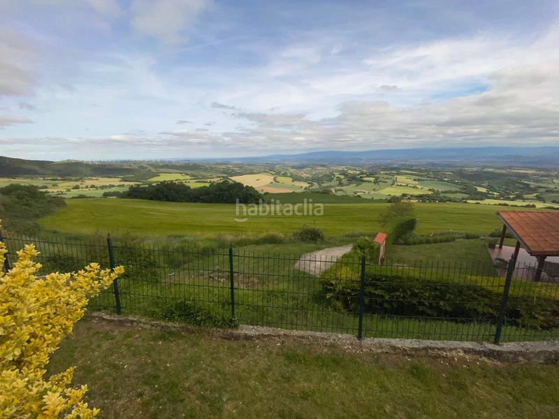 Foto d5fd88a3-2d0e-487d-8dd7-dc18a77657a1. Terrain résidentiel dans Lapoblación