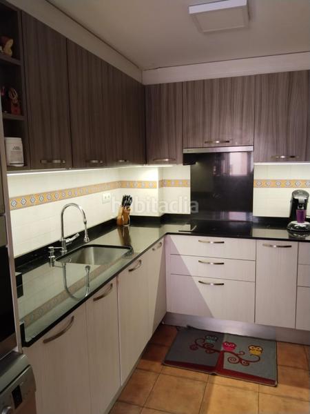 Foto c17d955c-1e0f-455f-89de-cbe1ec901006. Casa adossada amb aparcament a Sojuela