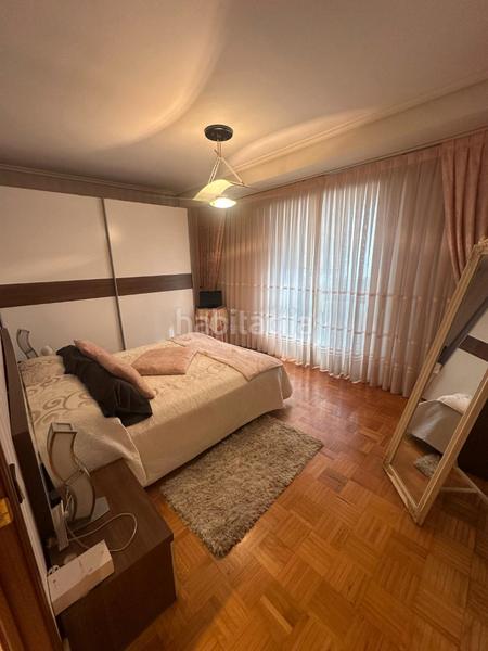 Foto 66a3cb83-0f8c-4e3a-b530-05b4f7d4e862. Local comercial piso en venta en el centro , zona murrieta en Logroño
