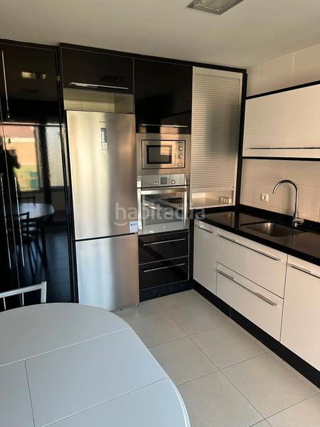Foto e62621bc-cd17-49c0-b506-f8560aa5d96e. Casa a schiera con camino riscaldamento parcheggio in Corera