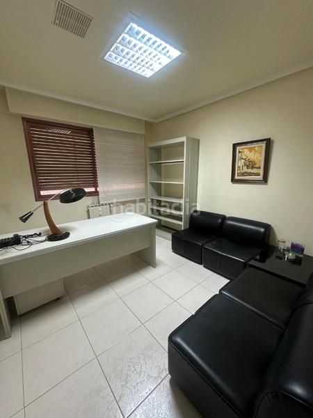 Foto ead7d77c-dae5-45a1-b22a-33b032eb632a. Ufficio in Gran Via Logroño