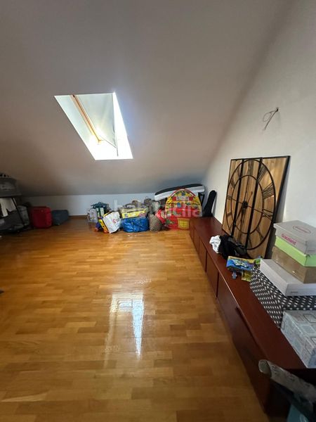 Foto eb7287ba-259a-467b-afef-2efbdbdf2fd5. Casa adossada amb calefacció aparcament a Nájera