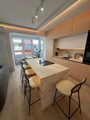 Appartement  Calle duquesa de la victoria. Piso totalmente reformado en logroño