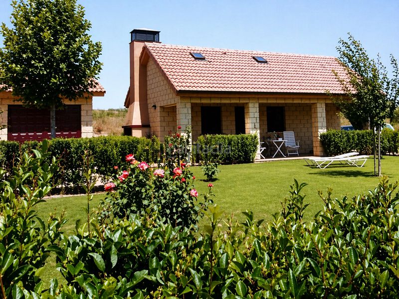 Foto b3dbf7da-f610-499c-9436-149286f5f5f5. Finca rústica a Viana