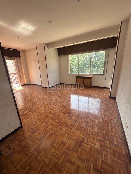 Foto 4bf9757c-c791-474d-9e82-59d41c853453. Pis amb calefacció aparcament a Residencia Logroño