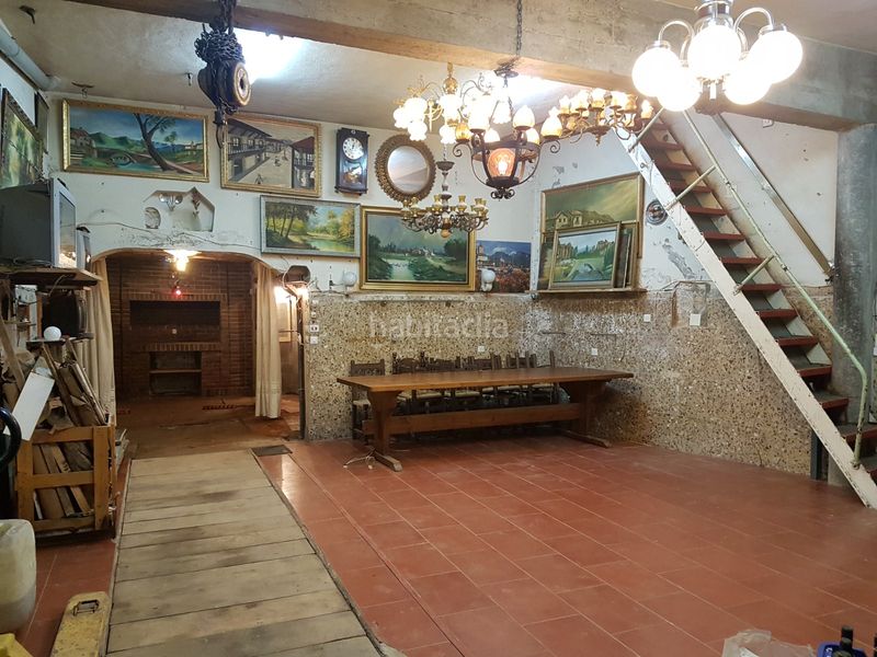 Foto 7315db56-63ef-47cb-8189-1e5e5b398620. Casa amb xemeneia a Lardero