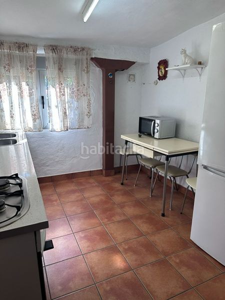 Foto f60c8fcf-e2d9-4bbe-ac30-f9996b63b147. Casa amb aparcament a Badarán